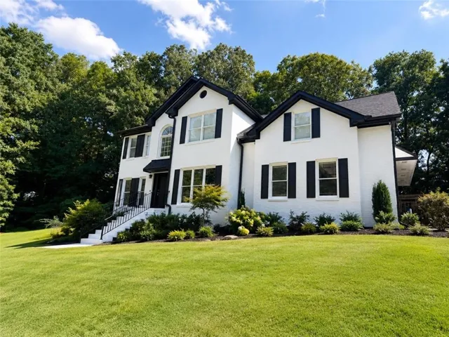 210 Pinehill Lane, Woodstock, Georgia 30188