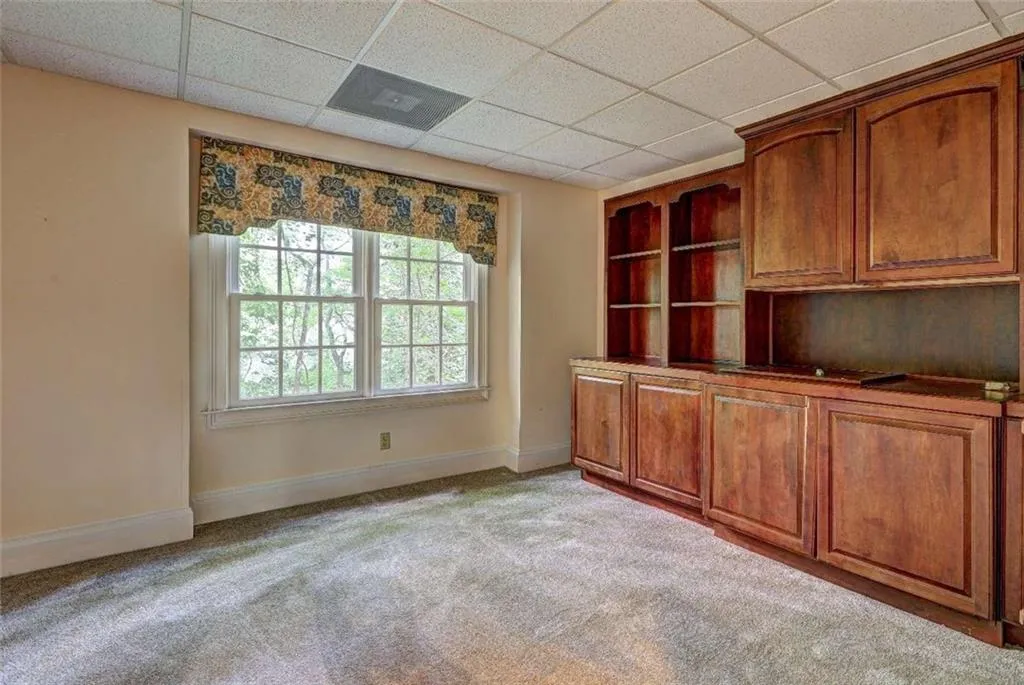 2940 Coles Way, Sandy Springs, Georgia 30350, 6 Bedrooms Bedrooms, ,4 BathroomsBathrooms,Residential,Sold,2940 Coles Way,7087343