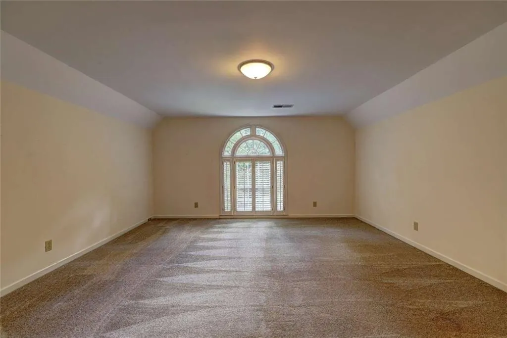 2940 Coles Way, Sandy Springs, Georgia 30350, 6 Bedrooms Bedrooms, ,4 BathroomsBathrooms,Residential,Sold,2940 Coles Way,7087343