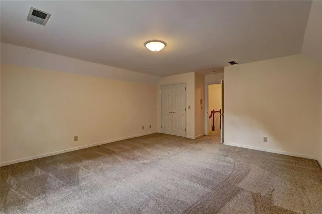 2940 Coles Way, Sandy Springs, Georgia 30350, 6 Bedrooms Bedrooms, ,4 BathroomsBathrooms,Residential,Sold,2940 Coles Way,7087343