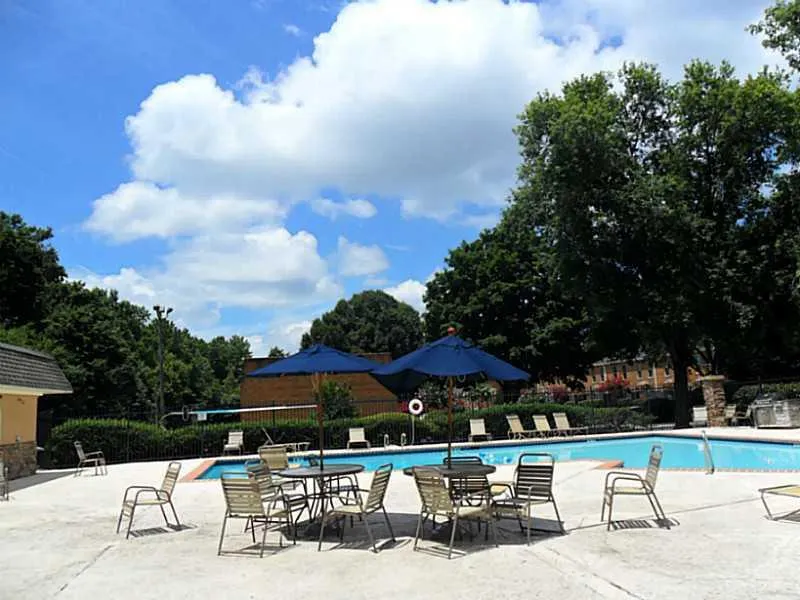 125 North River Drive Unit B, Atlanta, Georgia 30350, 2 Bedrooms Bedrooms, ,2 BathroomsBathrooms,Residential,Sold,125 North River Drive Unit B,5172694