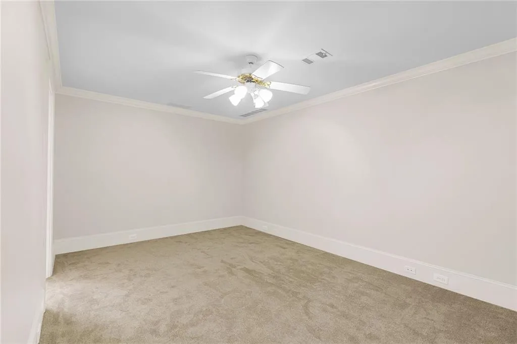 5760 Powers Ferry Road, Sandy Springs, Georgia 30327, 5 Bedrooms Bedrooms, ,4 BathroomsBathrooms,Residential,Sold,5760 Powers Ferry Road,7110893
