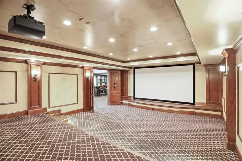 760 Londonberry Road Nw, Atlanta, Georgia 30327, 7 Bedrooms Bedrooms, ,7 BathroomsBathrooms,Residential,Sold,760 Londonberry Road Nw,6606832