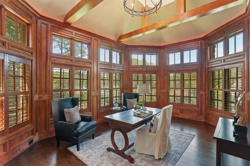 760 Londonberry Road Nw, Atlanta, Georgia 30327, 7 Bedrooms Bedrooms, ,7 BathroomsBathrooms,Residential,Sold,760 Londonberry Road Nw,6606832