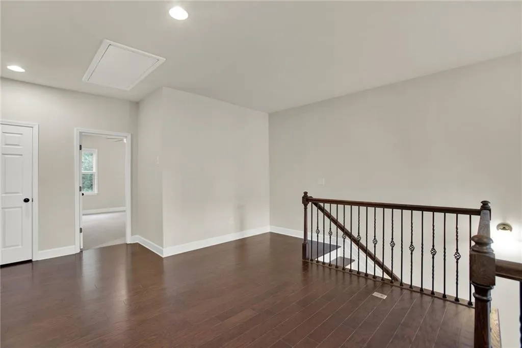 112 Bradford Drive, Atlanta, Georgia 30328, 4 Bedrooms Bedrooms, ,3 BathroomsBathrooms,Residential,Sold,112 Bradford Drive,7207990