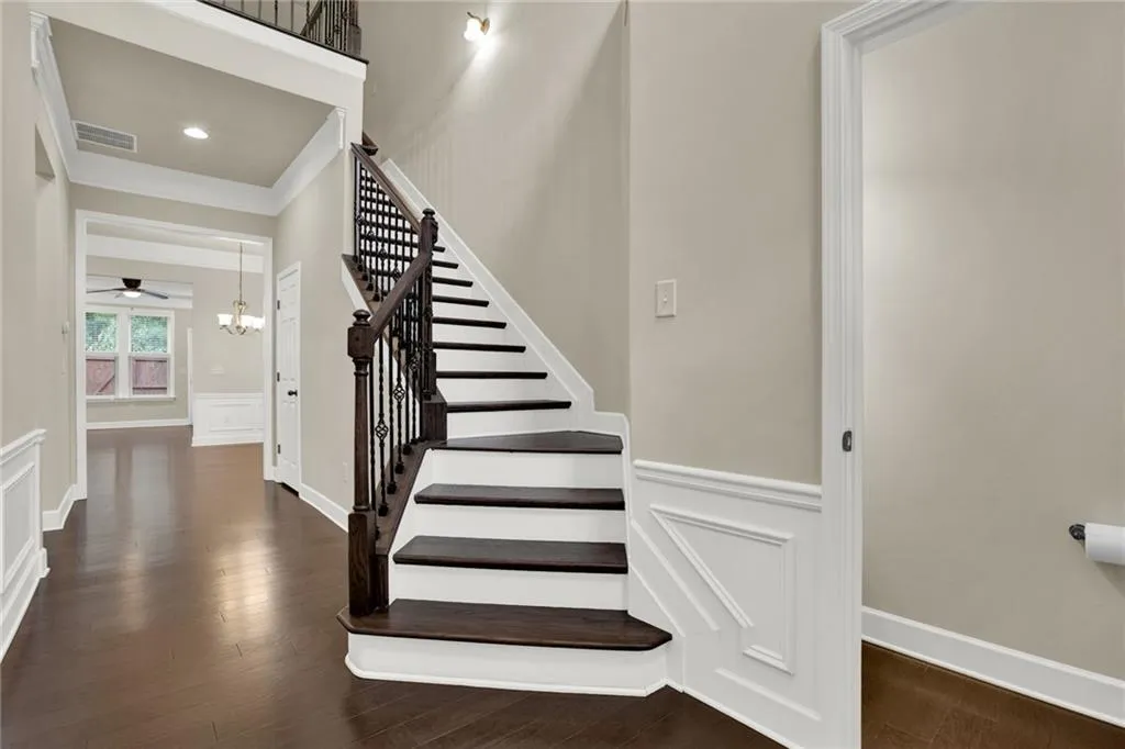 112 Bradford Drive, Atlanta, Georgia 30328, 4 Bedrooms Bedrooms, ,3 BathroomsBathrooms,Residential,Sold,112 Bradford Drive,7207990