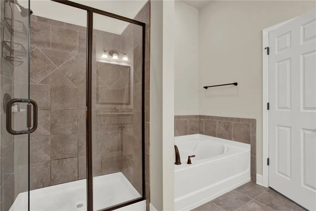 112 Bradford Drive, Atlanta, Georgia 30328, 4 Bedrooms Bedrooms, ,3 BathroomsBathrooms,Residential,Sold,112 Bradford Drive,7207990