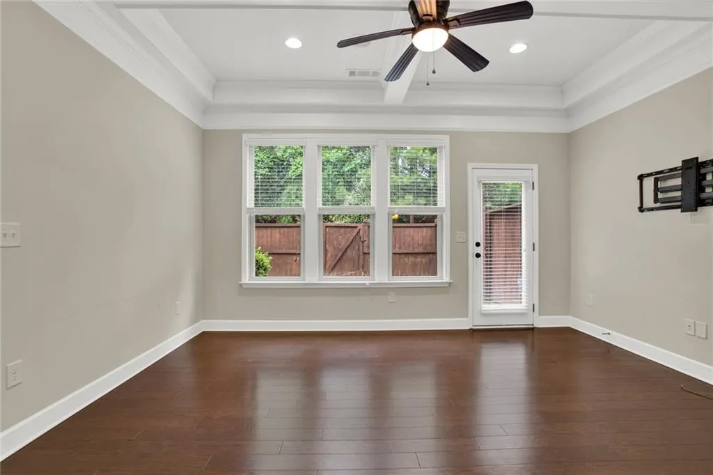 112 Bradford Drive, Atlanta, Georgia 30328, 4 Bedrooms Bedrooms, ,3 BathroomsBathrooms,Residential,Sold,112 Bradford Drive,7207990