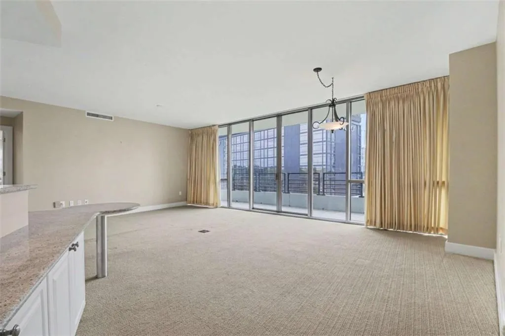 700 Park Regency Place Unit 1203, Atlanta, Georgia 30326, 2 Bedrooms Bedrooms, 0 ,2 BathroomsBathrooms,Residential,For Sale,700 Park Regency Place Unit 1203,7746302