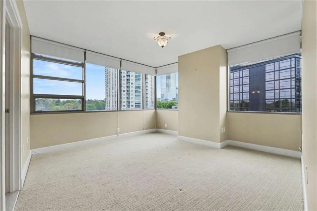 700 Park Regency Place Unit 1203, Atlanta, Georgia 30326, 2 Bedrooms Bedrooms, 0 ,2 BathroomsBathrooms,Residential,For Sale,700 Park Regency Place Unit 1203,7746302