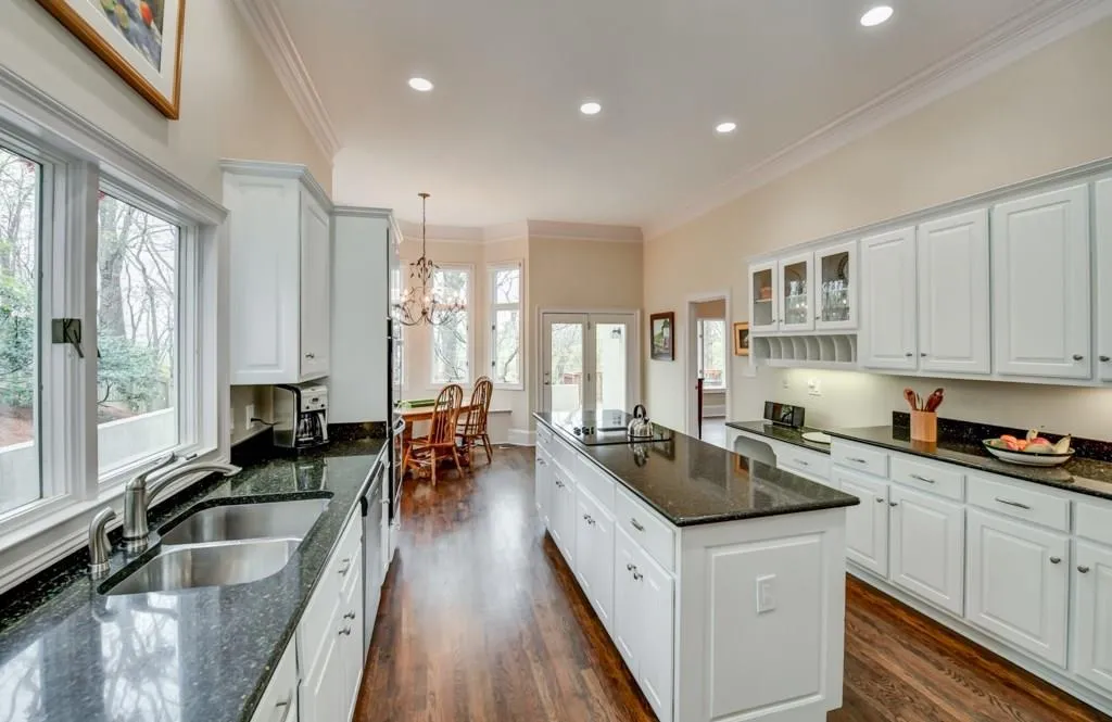 5490 Powers Overlook Court, Sandy Springs, Georgia 30327, 4 Bedrooms Bedrooms, ,3 BathroomsBathrooms,Residential,Sold,5490 Powers Overlook Court,5993382