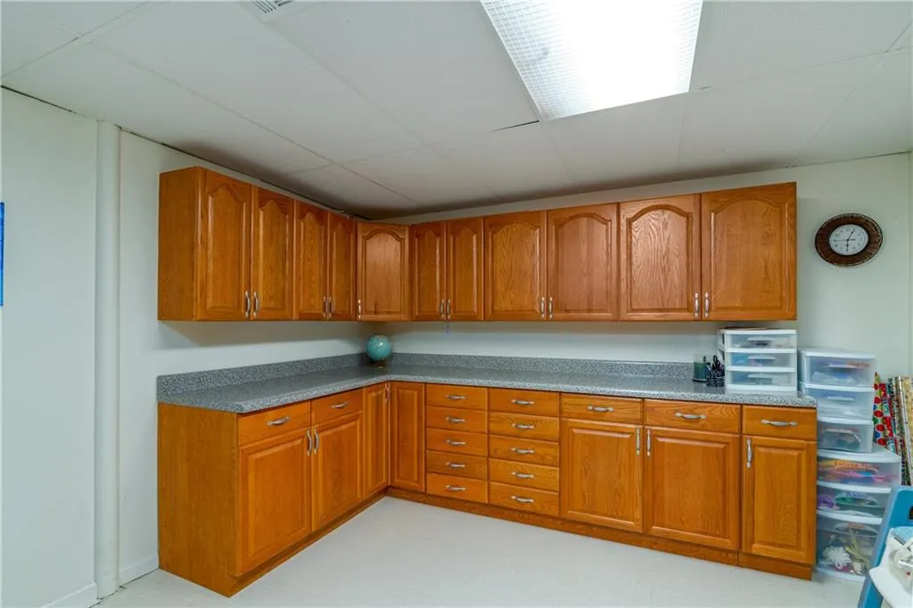 7740 Dunvegan Close, Sandy Springs, Georgia 30350, 4 Bedrooms Bedrooms, ,4 BathroomsBathrooms,Residential,Sold,7740 Dunvegan Close,6881750