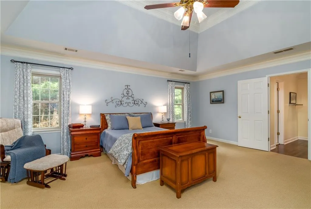 7740 Dunvegan Close, Sandy Springs, Georgia 30350, 4 Bedrooms Bedrooms, ,4 BathroomsBathrooms,Residential,Sold,7740 Dunvegan Close,6881750