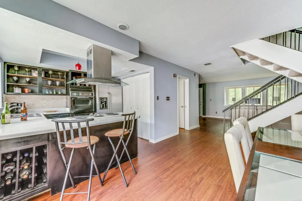 7150 Stonington Drive, Sandy Springs, Georgia 30328, 2 Bedrooms Bedrooms, ,2 BathroomsBathrooms,Residential,Sold,7150 Stonington Drive,6002413