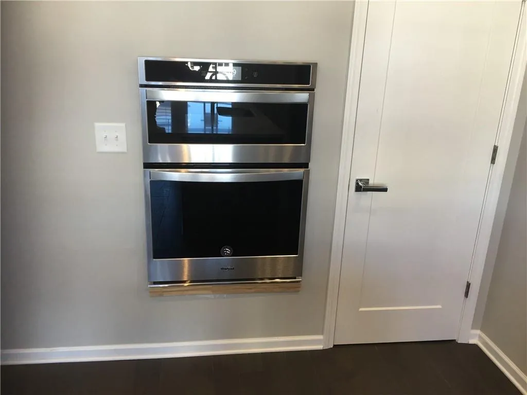 6623 Sterling Drive Unit 649, Sandy Springs, Georgia 30328, 1 Bedroom Bedrooms, ,1 BathroomBathrooms,Residential,Sold,6623 Sterling Drive Unit 649,6637706