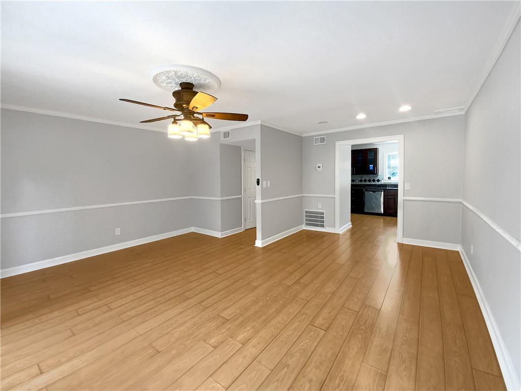 5671 Kingsport Drive Unit 5, Atlanta, Georgia 30342, 2 Bedrooms Bedrooms, ,1 BathroomBathrooms,Residential,Sold,5671 Kingsport Drive Unit 5,7246462