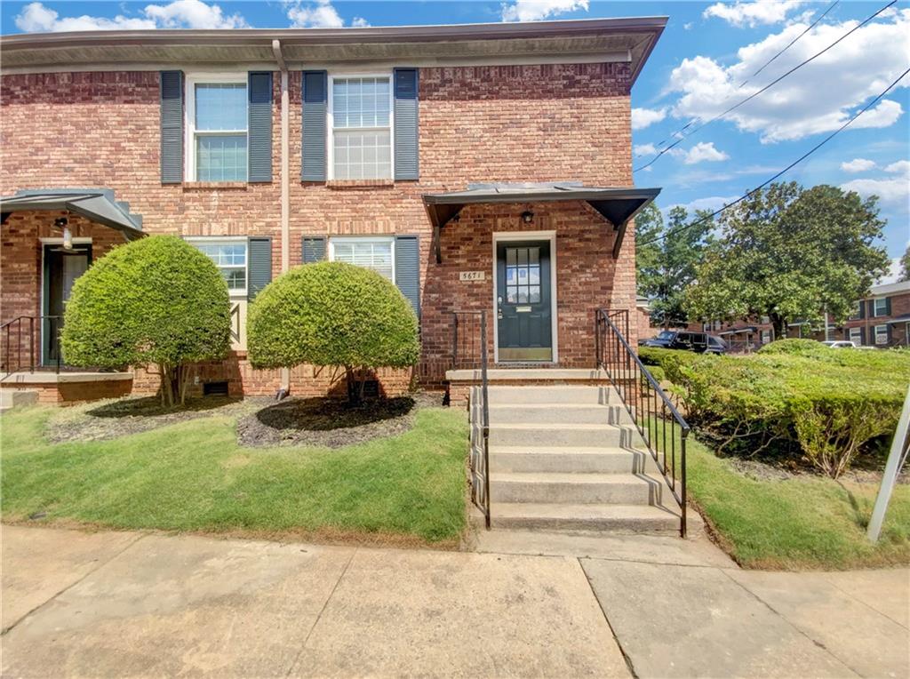 5671 Kingsport Drive Unit 5, Atlanta, Georgia 30342, 2 Bedrooms Bedrooms, ,1 BathroomBathrooms,Residential,Sold,5671 Kingsport Drive Unit 5,7246462