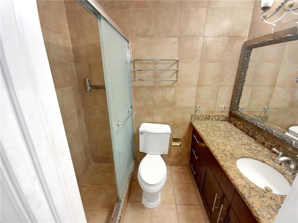 5671 Kingsport Drive Unit 5, Atlanta, Georgia 30342, 2 Bedrooms Bedrooms, ,1 BathroomBathrooms,Residential,Sold,5671 Kingsport Drive Unit 5,7246462
