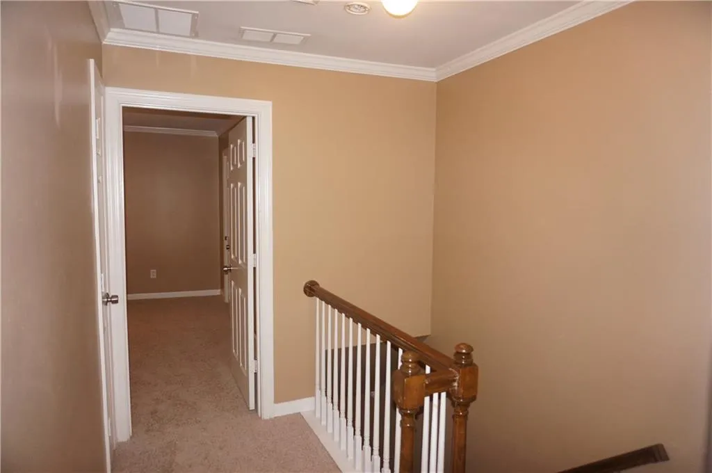 7500 Roswell Road Unit 63, Sandy Springs, Georgia 30350, 2 Bedrooms Bedrooms, ,2 BathroomsBathrooms,Residential,Sold,7500 Roswell Road Unit 63,5893879