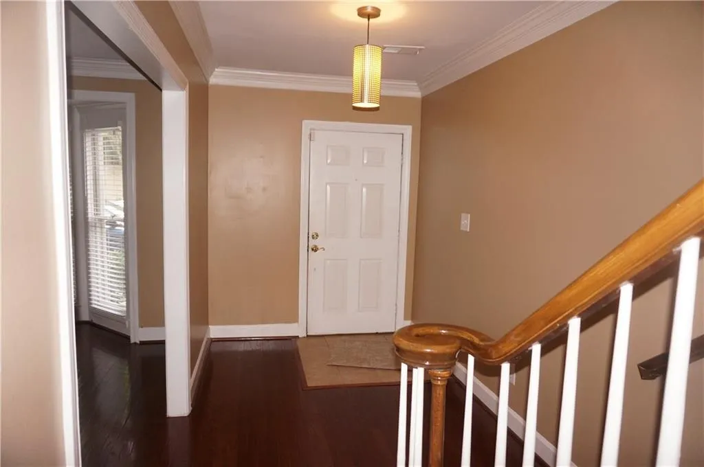 7500 Roswell Road Unit 63, Sandy Springs, Georgia 30350, 2 Bedrooms Bedrooms, ,2 BathroomsBathrooms,Residential,Sold,7500 Roswell Road Unit 63,5893879