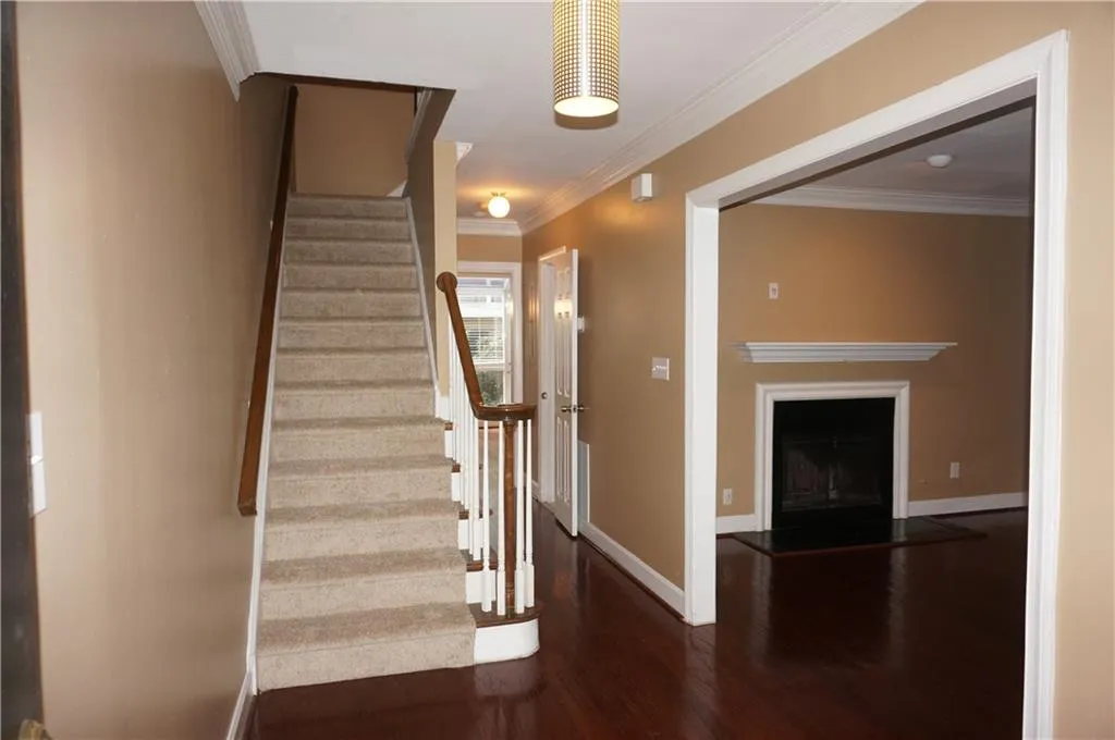 7500 Roswell Road Unit 63, Sandy Springs, Georgia 30350, 2 Bedrooms Bedrooms, ,2 BathroomsBathrooms,Residential,Sold,7500 Roswell Road Unit 63,5893879