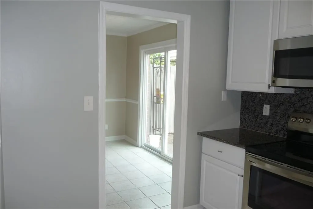 270 Winding River Drive Unit C, Sandy Springs, Georgia 30350, 2 Bedrooms Bedrooms, ,2 BathroomsBathrooms,Residential,Sold,270 Winding River Drive Unit C,6596793