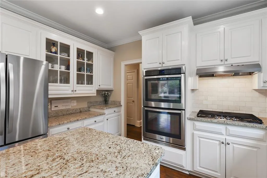 315 Nesbit Downs Court, Sandy Springs, Georgia 30350, 4 Bedrooms Bedrooms, ,5 BathroomsBathrooms,Residential,Sold,315 Nesbit Downs Court,7037571