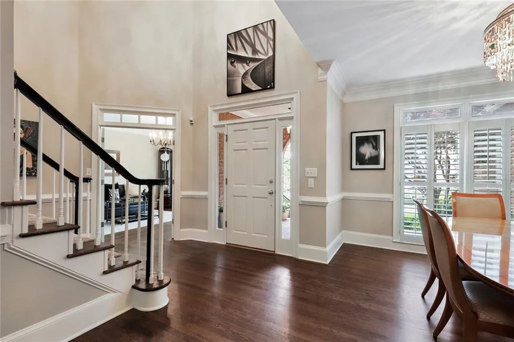 315 Nesbit Downs Court, Sandy Springs, Georgia 30350, 4 Bedrooms Bedrooms, ,5 BathroomsBathrooms,Residential,Sold,315 Nesbit Downs Court,7037571