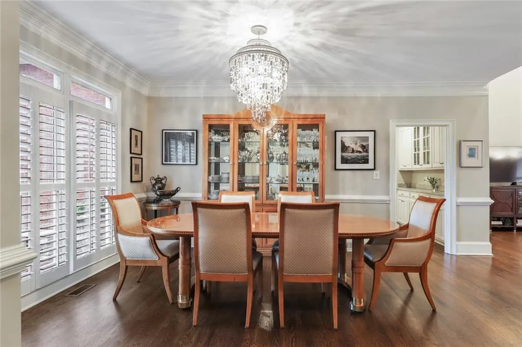 315 Nesbit Downs Court, Sandy Springs, Georgia 30350, 4 Bedrooms Bedrooms, ,5 BathroomsBathrooms,Residential,Sold,315 Nesbit Downs Court,7037571