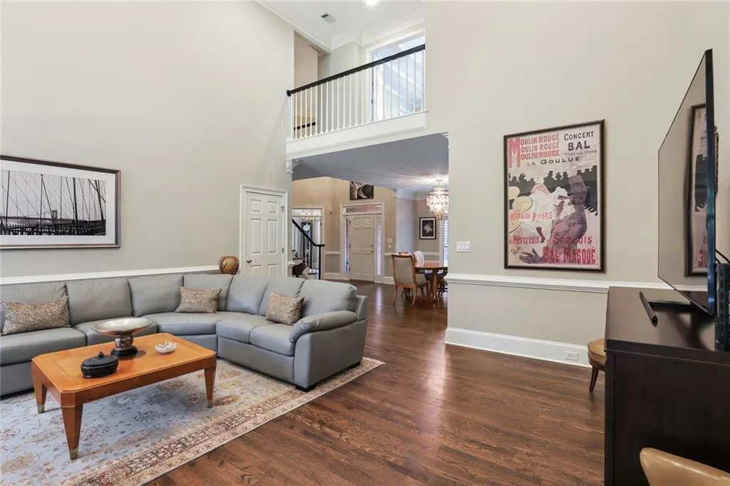 315 Nesbit Downs Court, Sandy Springs, Georgia 30350, 4 Bedrooms Bedrooms, ,5 BathroomsBathrooms,Residential,Sold,315 Nesbit Downs Court,7037571