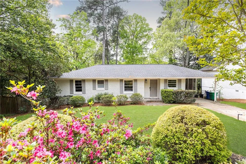 1295 Lindenwood Lane Ne, Brookhaven, Georgia 30319, 3 Bedrooms Bedrooms, ,1 BathroomBathrooms,Residential,For Sale,1295 Lindenwood Lane Ne,7634770