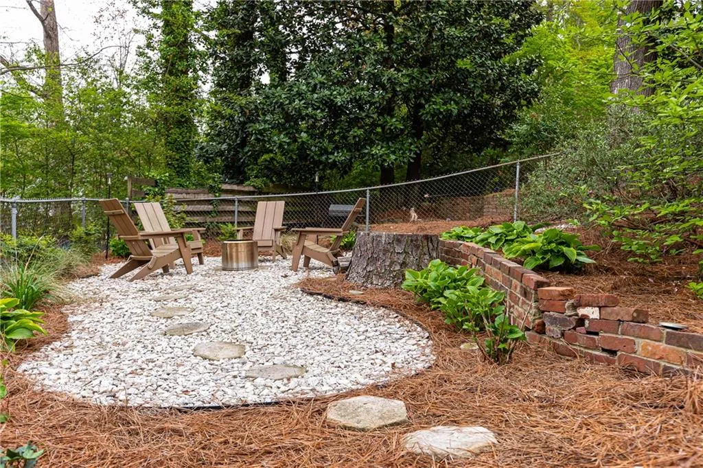 Firepit area