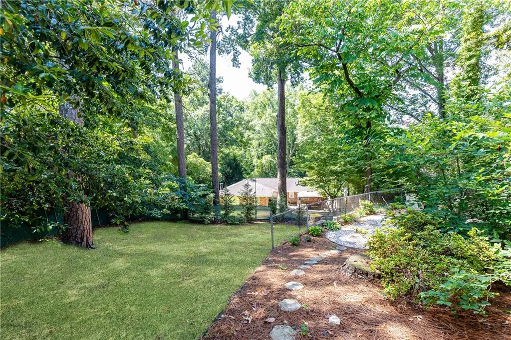 1295 Lindenwood Lane Ne, Brookhaven, Georgia 30319, 3 Bedrooms Bedrooms, ,1 BathroomBathrooms,Residential,For Sale,1295 Lindenwood Lane Ne,7634770