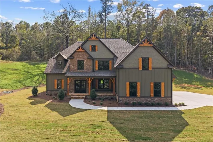 133 West Lake Boulevard, Carrollton, Georgia 30116
