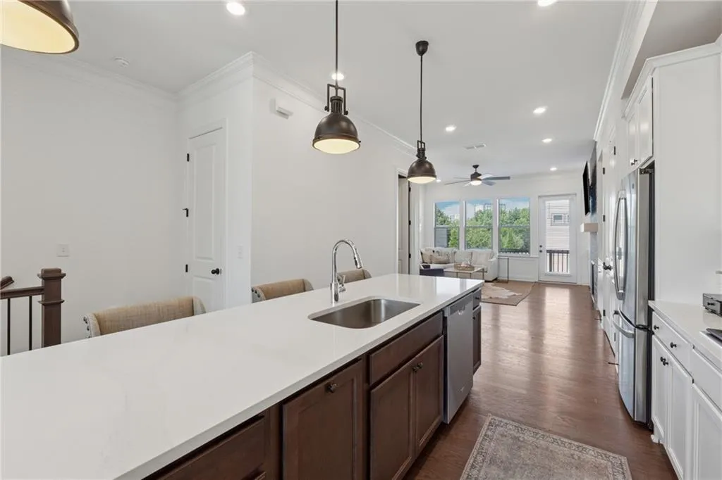 3924 Danube Lane, Atlanta, Georgia 30339, 3 Bedrooms Bedrooms, ,3 BathroomsBathrooms,Residential,For Sale,3924 Danube Lane,7668338 3924 Danube Lane, Atlanta, Georgia 30339, 3 Bedrooms Bedrooms, ,3 BathroomsBathrooms,Residential,For Sale,3924 Danube Lane,7668338