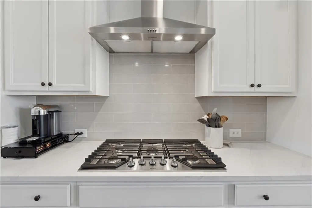 3924 Danube Lane, Atlanta, Georgia 30339, 3 Bedrooms Bedrooms, ,3 BathroomsBathrooms,Residential,For Sale,3924 Danube Lane,7668338 3924 Danube Lane, Atlanta, Georgia 30339, 3 Bedrooms Bedrooms, ,3 BathroomsBathrooms,Residential,For Sale,3924 Danube Lane,7668338