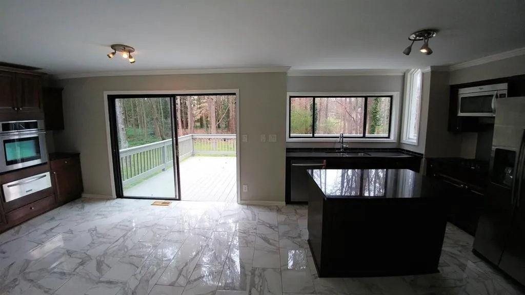 5022 Spalding Drive, Sandy Springs, Georgia 30350, 6 Bedrooms Bedrooms, ,4 BathroomsBathrooms,Residential,Sold,5022 Spalding Drive,6680297