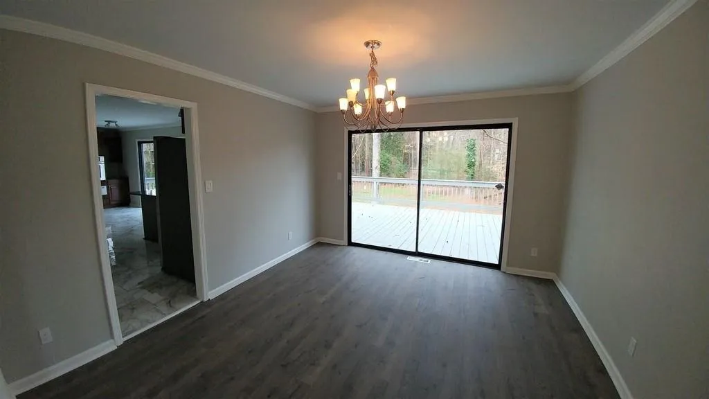 5022 Spalding Drive, Sandy Springs, Georgia 30350, 6 Bedrooms Bedrooms, ,4 BathroomsBathrooms,Residential,Sold,5022 Spalding Drive,6680297