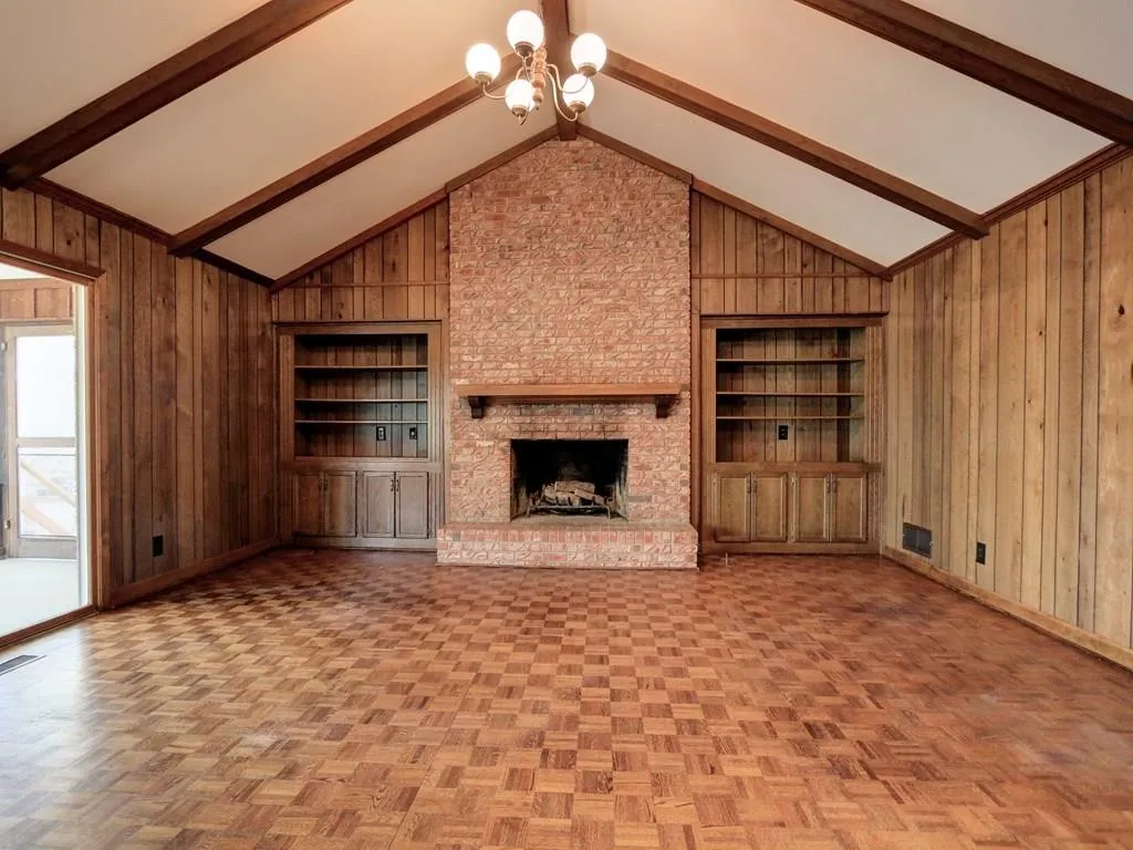 456 Riverhill Drive, Sandy Springs, Georgia 30328, 3 Bedrooms Bedrooms, ,2 BathroomsBathrooms,Residential,Sold,456 Riverhill Drive,5667012