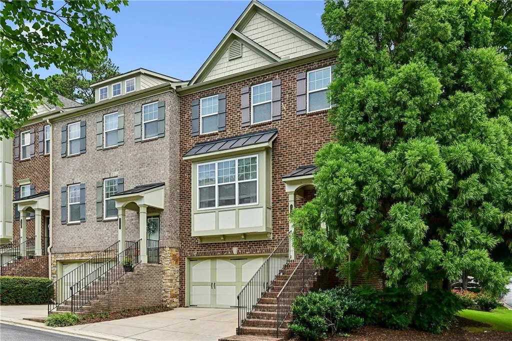 2143 Yancey Lane Ne, Atlanta, Georgia 30319, 3 Bedrooms Bedrooms, ,3 BathroomsBathrooms,Residential,Sold,2143 Yancey Lane Ne,7574089