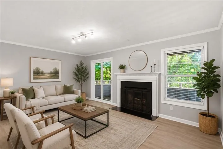 1348 N Crossing Drive, Atlanta, Georgia 30329