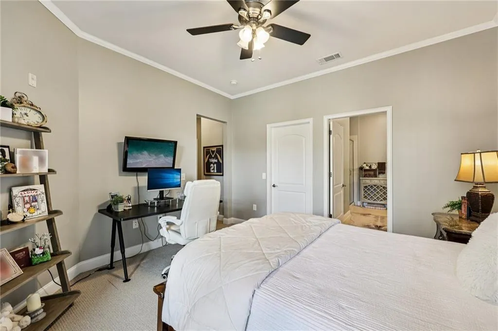 3621 Vinings Slope Se Unit 2317, Atlanta, Georgia 30339, 2 Bedrooms Bedrooms, ,2 BathroomsBathrooms,Residential,For Sale,3621 Vinings Slope Se Unit 2317,7641297