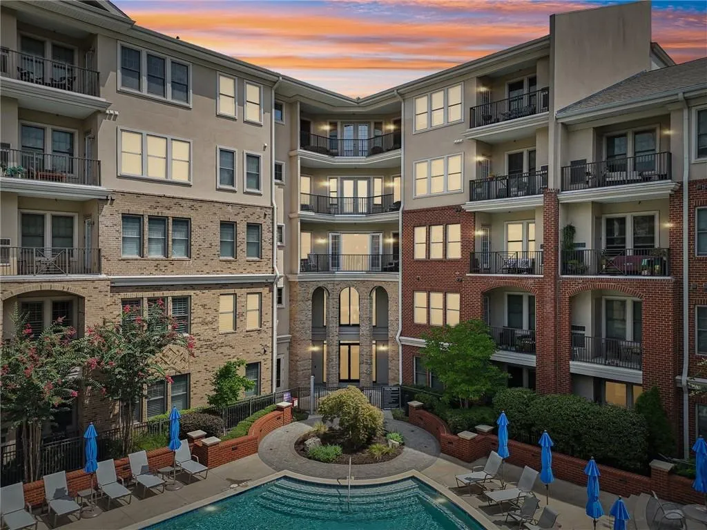 3621 Vinings Slope Se Unit 2317, Atlanta, Georgia 30339, 2 Bedrooms Bedrooms, ,2 BathroomsBathrooms,Residential,For Sale,3621 Vinings Slope Se Unit 2317,7641297