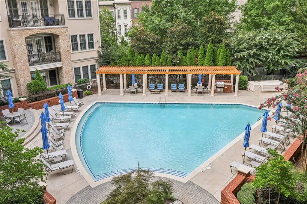3621 Vinings Slope Se Unit 2317, Atlanta, Georgia 30339, 2 Bedrooms Bedrooms, ,2 BathroomsBathrooms,Residential,For Sale,3621 Vinings Slope Se Unit 2317,7641297