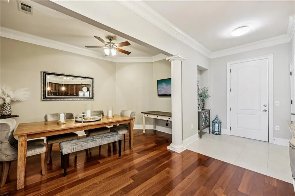 3621 Vinings Slope Se Unit 2317, Atlanta, Georgia 30339, 2 Bedrooms Bedrooms, ,2 BathroomsBathrooms,Residential,For Sale,3621 Vinings Slope Se Unit 2317,7641297