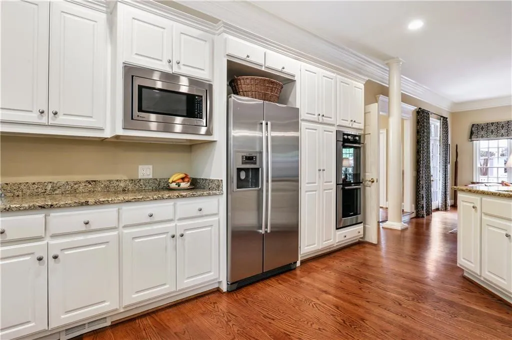 640 Mount Paran Road Nw, Sandy Springs, Georgia 30327, 5 Bedrooms Bedrooms, ,5 BathroomsBathrooms,Residential,Sold,640 Mount Paran Road Nw,5833023