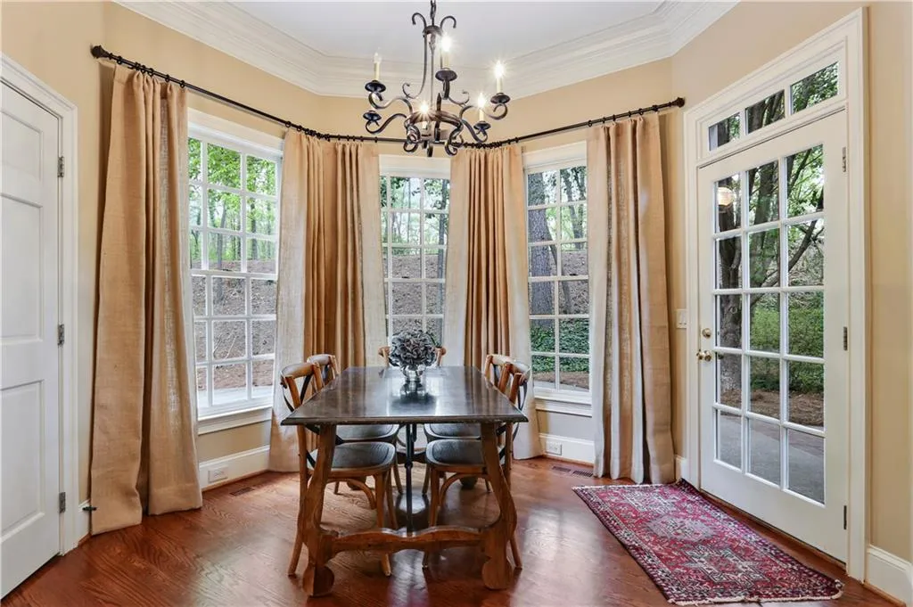 640 Mount Paran Road Nw, Sandy Springs, Georgia 30327, 5 Bedrooms Bedrooms, ,5 BathroomsBathrooms,Residential,Sold,640 Mount Paran Road Nw,5833023