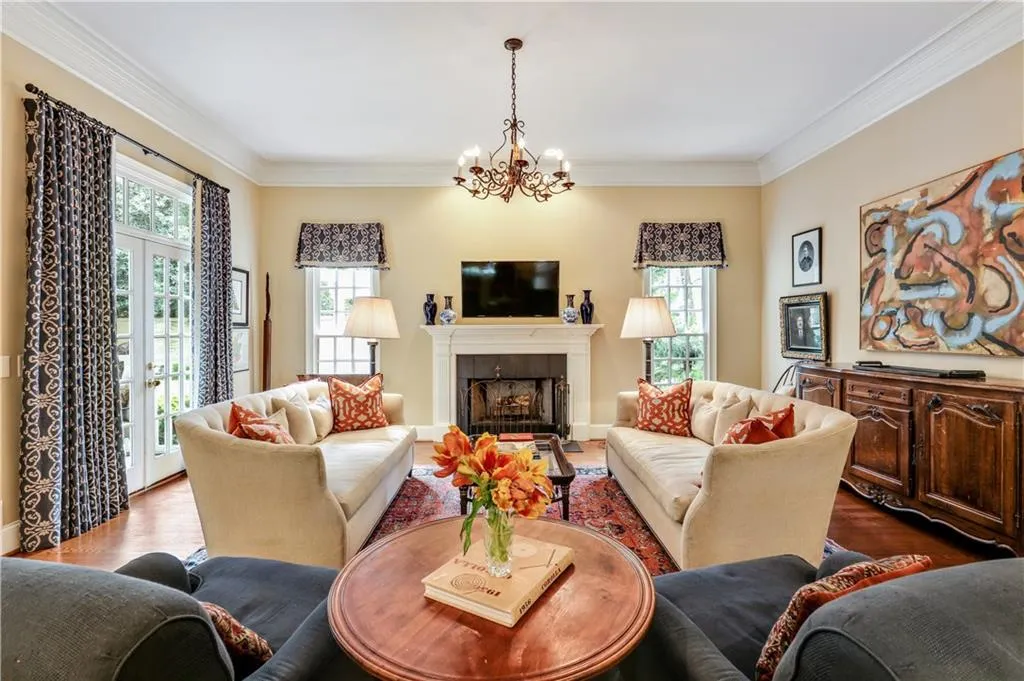 640 Mount Paran Road Nw, Sandy Springs, Georgia 30327, 5 Bedrooms Bedrooms, ,5 BathroomsBathrooms,Residential,Sold,640 Mount Paran Road Nw,5833023