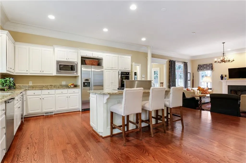 640 Mount Paran Road Nw, Sandy Springs, Georgia 30327, 5 Bedrooms Bedrooms, ,5 BathroomsBathrooms,Residential,Sold,640 Mount Paran Road Nw,5833023