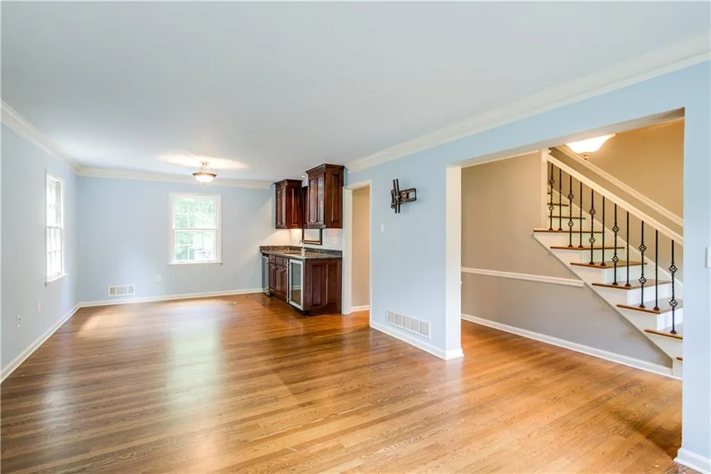 525 Mount Paran Road, Atlanta, Georgia 30327, 3 Bedrooms Bedrooms, ,2 BathroomsBathrooms,Residential,Sold,525 Mount Paran Road,6006045